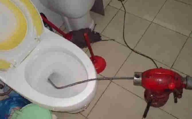 谢家集马桶通下水